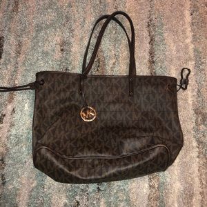 michael kors brown lettered tote purse